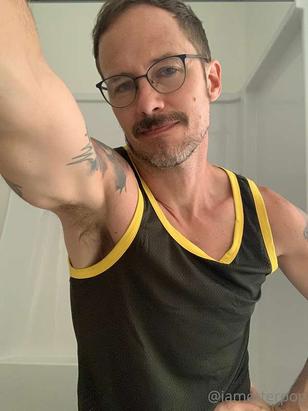 just some views of my new tank top. and also my full pubes. 8