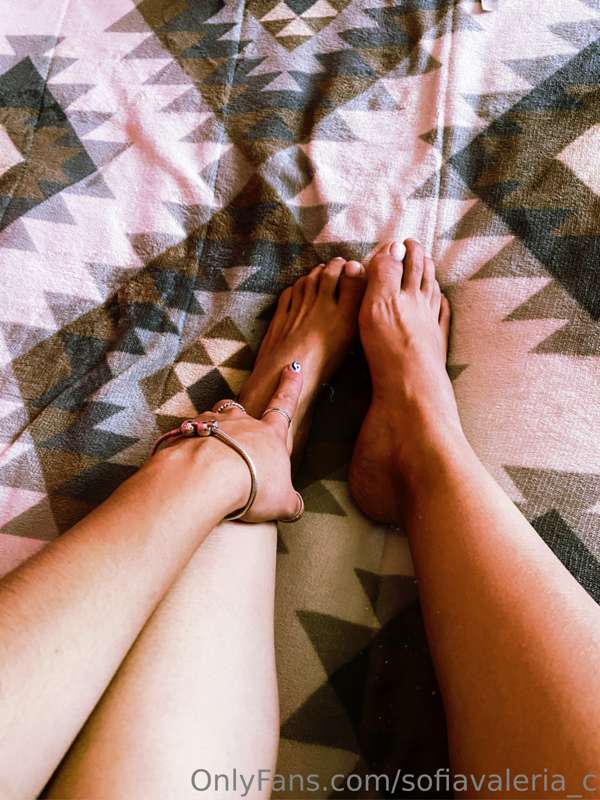 Aquí mis pies jajajaj