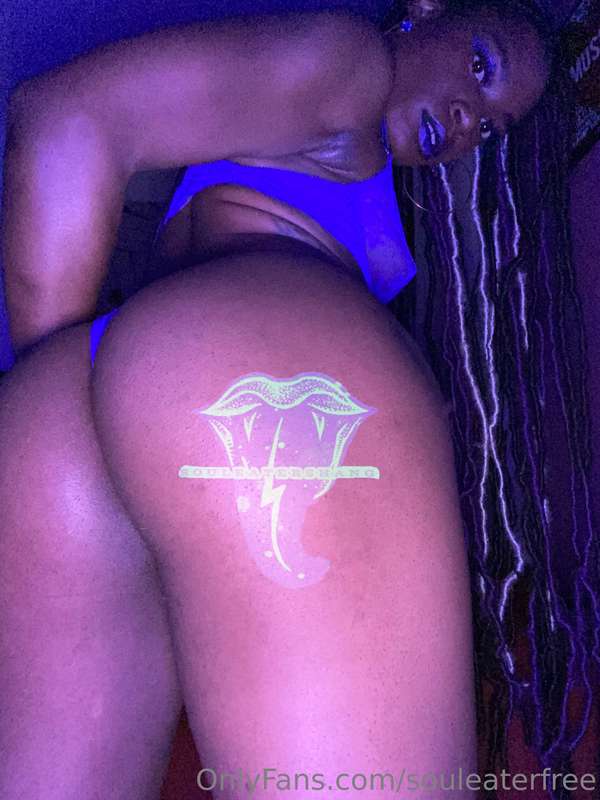Hey my babies…. Which angle is your favorite? I also sent th.. 3