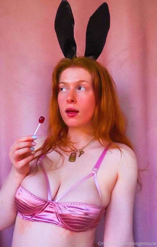 Your naughty bunny😈🐰 3
