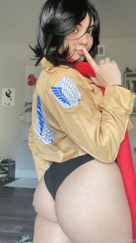 hope you aren’t tired of this cosplay yet 🥺
