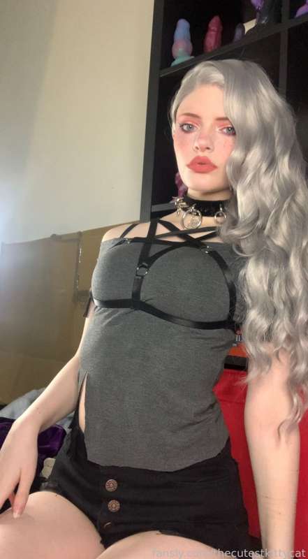 Thecutestkittycat - Fansly - 27 Feb, 2022 13