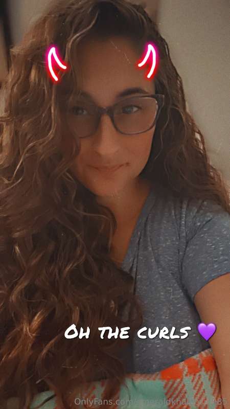 Emeraldkhaleesi1985 - Onlyfans - 30 Aug, 2024