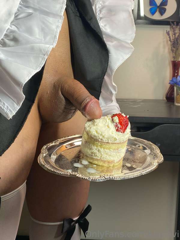 Big photo drop!  I played with some cake today 🎂😋! The full .. 9