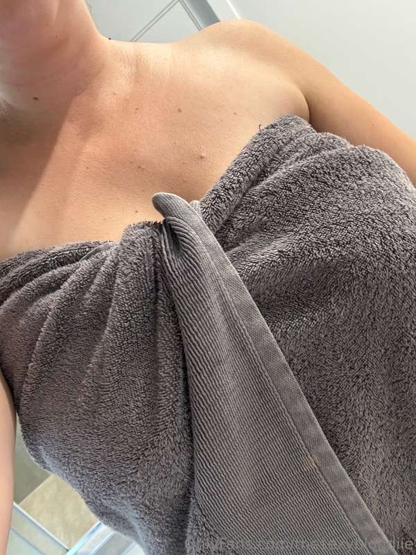 Would you like to see underneath the towel?