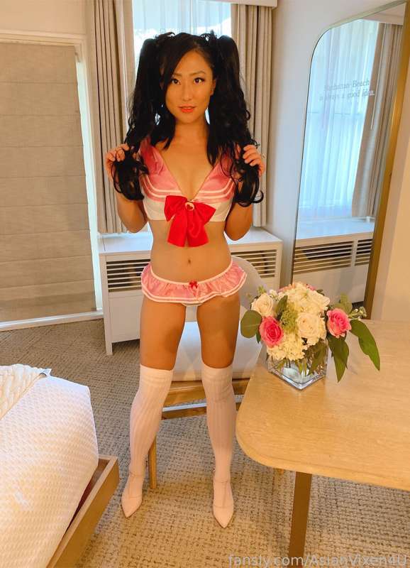 Asianvixen4U - Fansly - 27 Oct, 2021