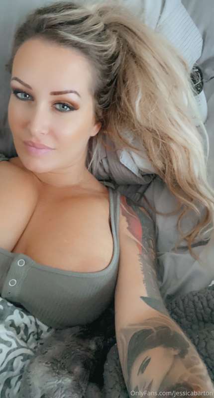 Sticking to the sheets today. Anyone else being more product..