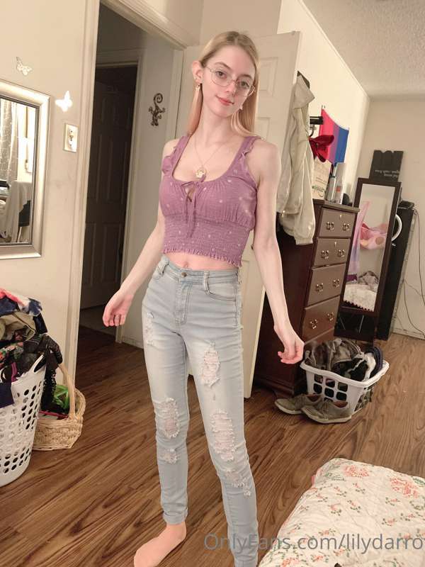 Looking for someone’s face to smash with these titties
