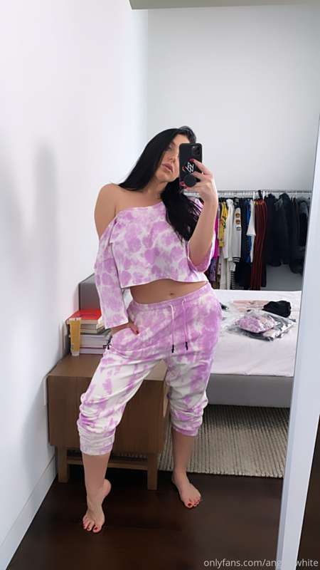 Like if you would suck my nipples through this mesh 😜 Which .. 20