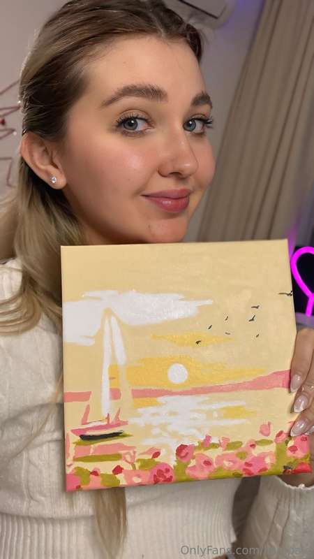 While I was painting, an incredible idea for Valentine’s Day..