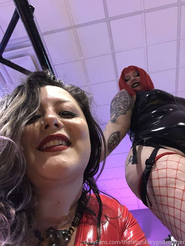 Had an amazing time filming with @dandysplayroom the other d.. 5