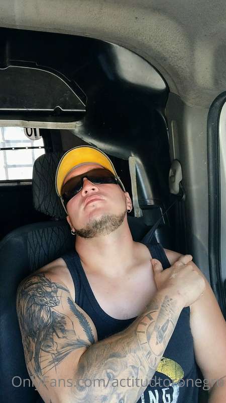 working and very hot 🥵
