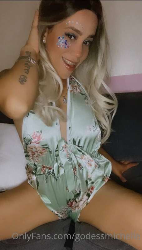 Ni 𝘀𝗶𝗾𝘂𝗶𝗲𝗿𝗮𝘀 te imaginas lo que me 𝗮𝗽𝗲𝘁𝗲𝗰𝗲 hacerte esta noch.. 2