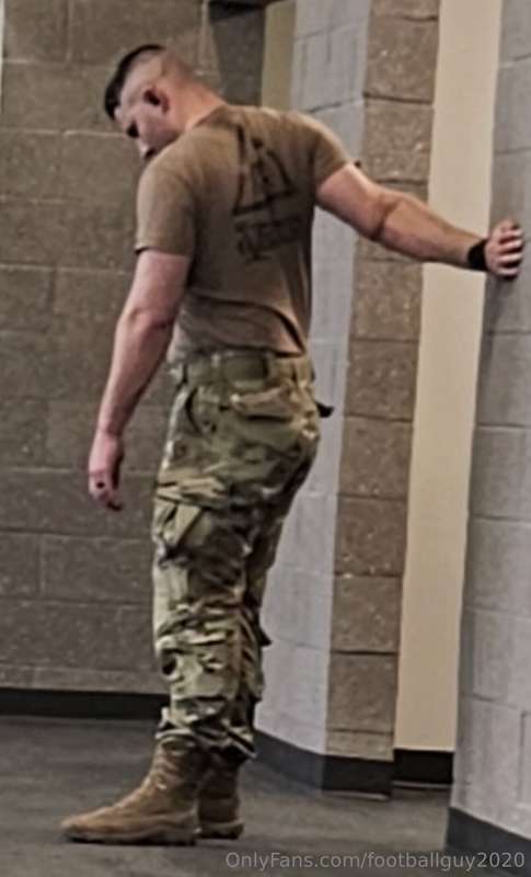 Me jerking and soldiers being soldiers! 20