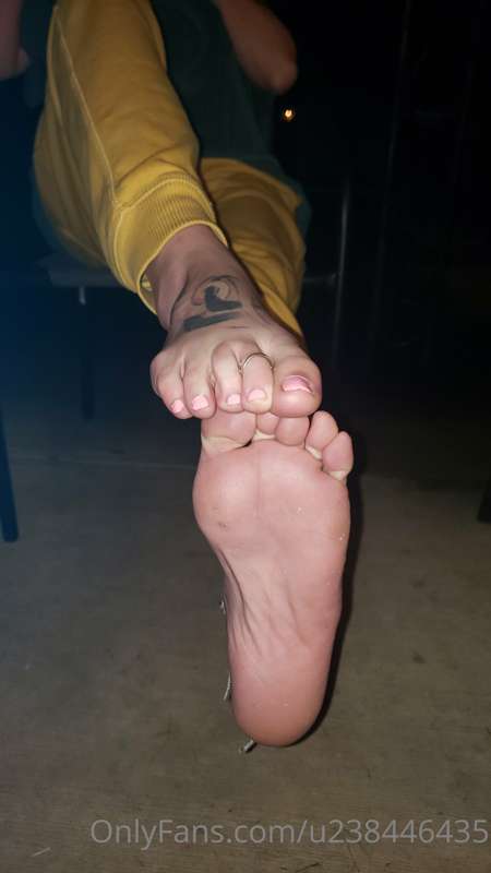 Late night dirty feet