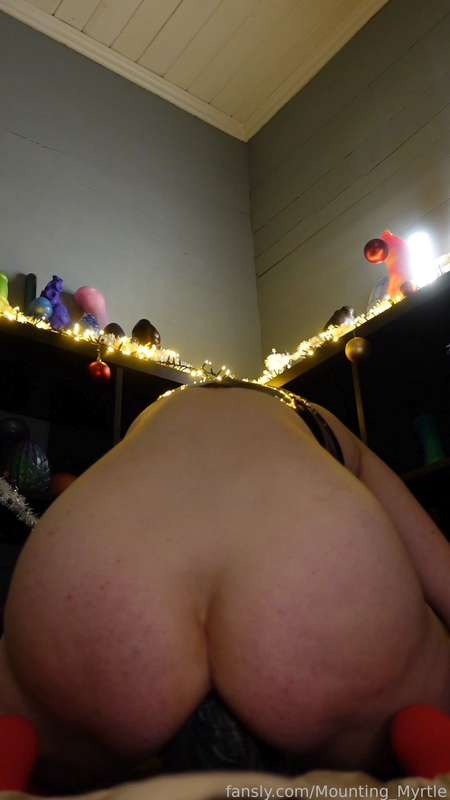 Mounting_Myrtle - Fansly - 13 Dec, 2023 3