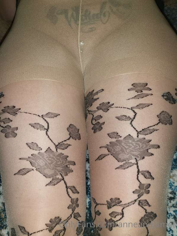 Pantyhose, pussy, and titties 5