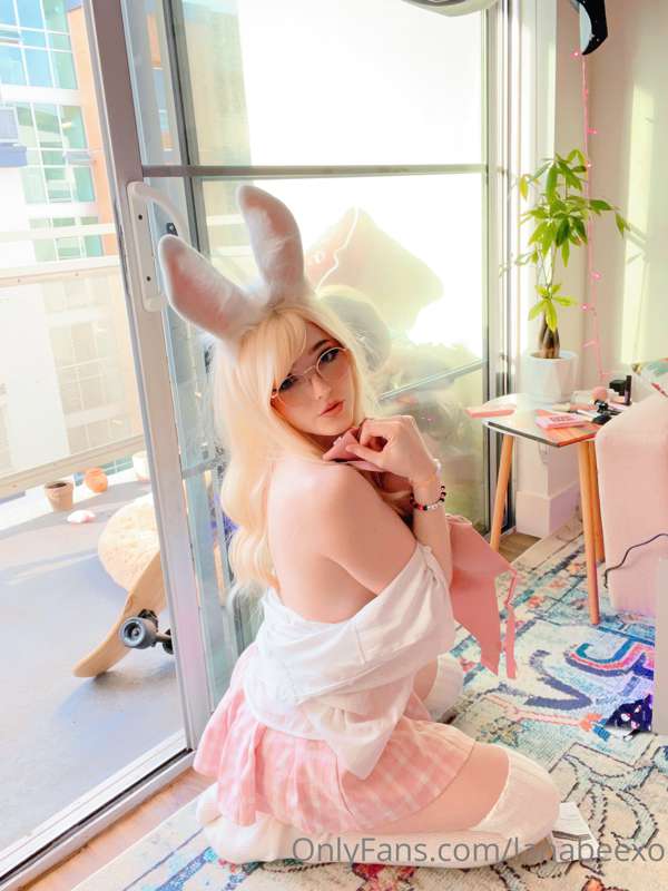 Springtime bimbo bunny 💕 4