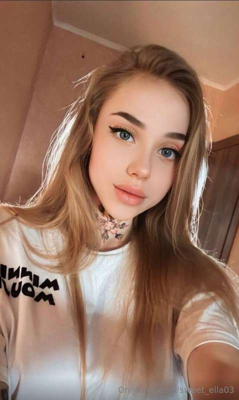 @sexy_ariel 💦💦 I want to look into your eyes and feel your d..
