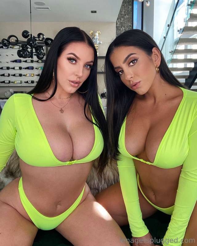 FREE TRIAL 💖 The iconic @angelawhite needs no introduction 😻..