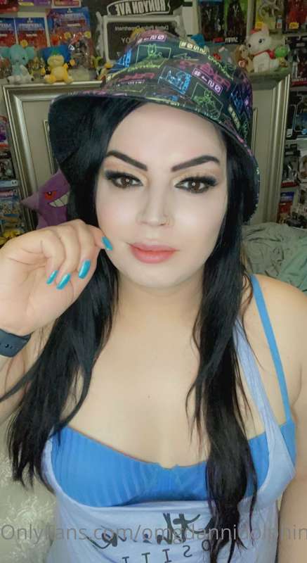 What wants to suck on my tits! 💜💜