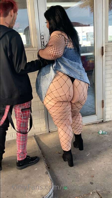 Fatassgoddess - Onlyfans - 04 Mar, 2022