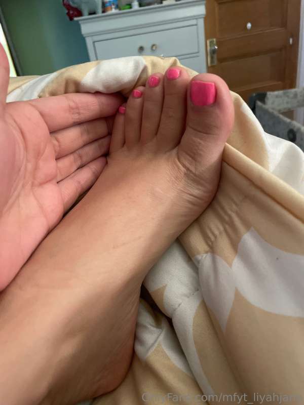 Love this color on me , current pedi!