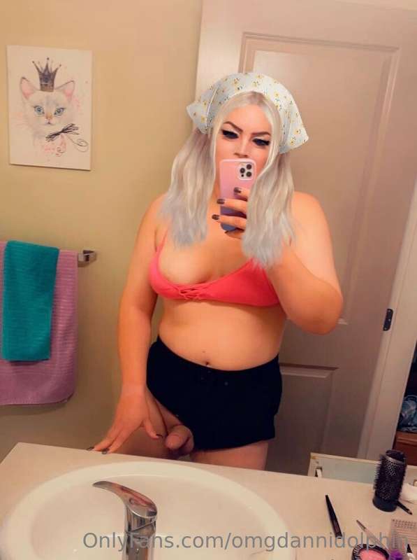 Snap Slut loves the attention 🧡 1