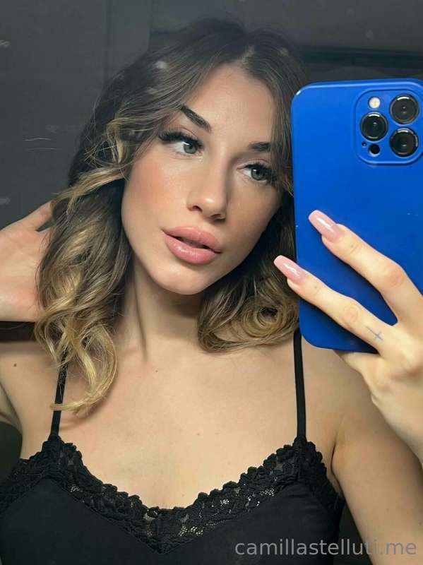 Buongiorno ai belli ma soprattutto ai brutti come me 👅