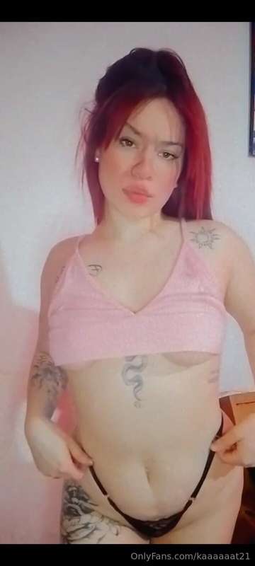 Hi! You have a surprise in our private chat 😏🎀