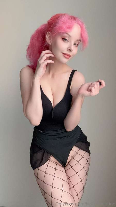 You’re about to get caught in my fishnets in 3...2...1. Oops.. 32