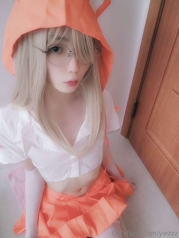 I need to cut the bangs of my wig  4