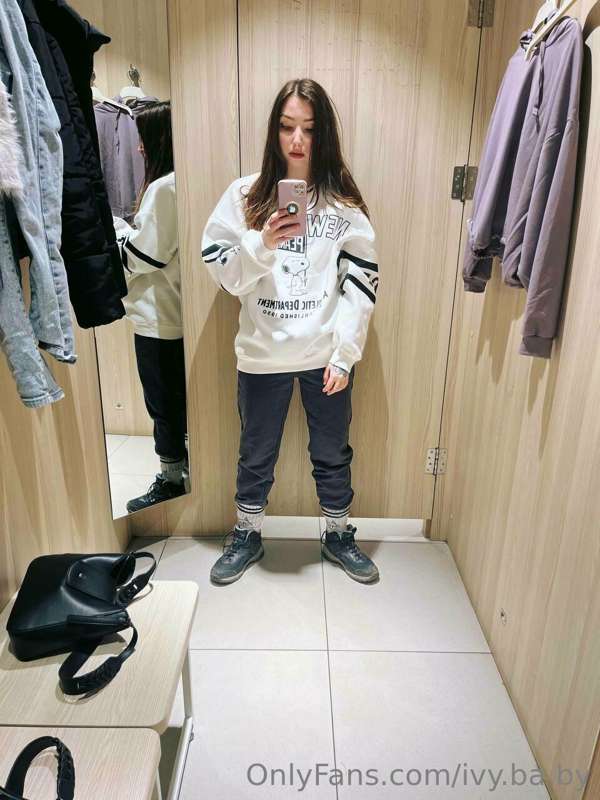 I think that oversize clothes are the most comfortable and y..