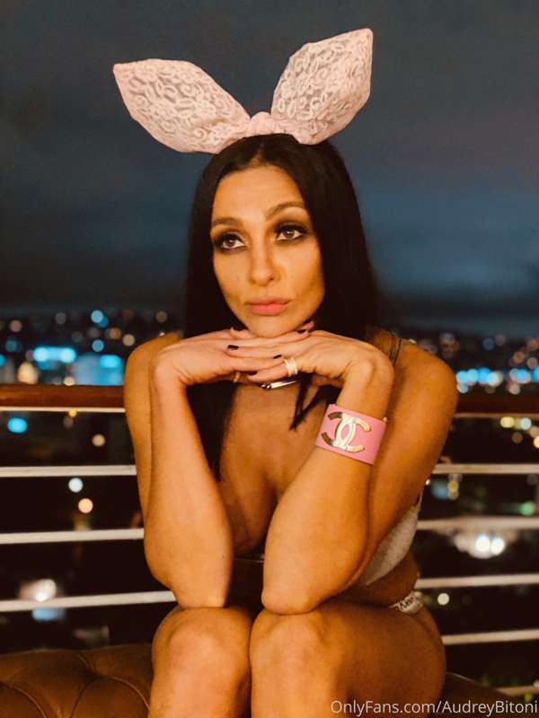 He fucked me so deep I was shaking… but all I could think wa..