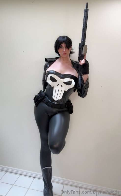Eat the pussy or else !  Vigilantism is immoral , but it sur.. 22
