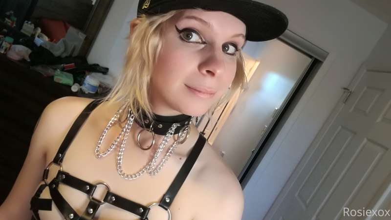 Strapped up Punk Slut 1/8 x <3 8