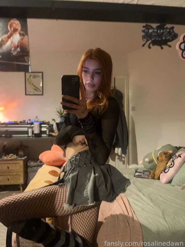 Rosalinedawn - Fansly - 22 Aug, 2023 9