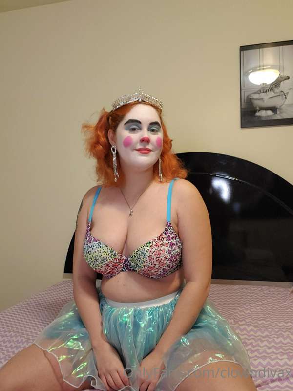 Making some clown content today 1