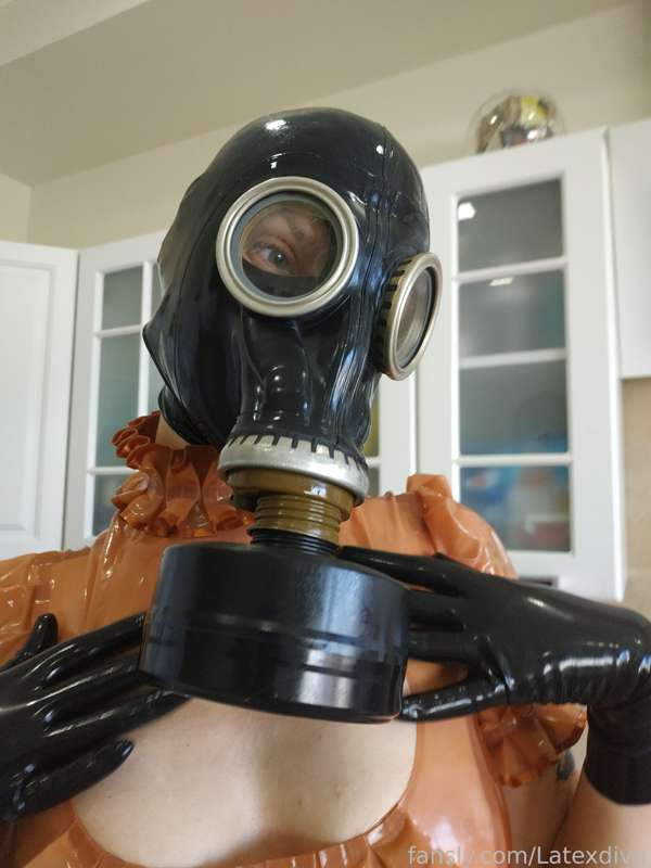 Latexdiva - Fansly - 23 Aug, 2022 9