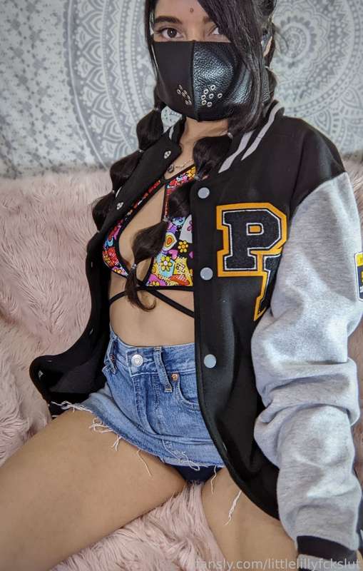Littlelillyfckslut - Fansly - 15 Mar, 2022 10