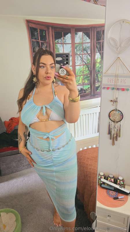 My outfit from last weekend..it was a beach themed event 🌞🏖💠..