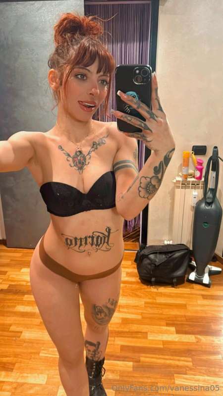 Mi sento proprio bene e felice ultimamente💖😋