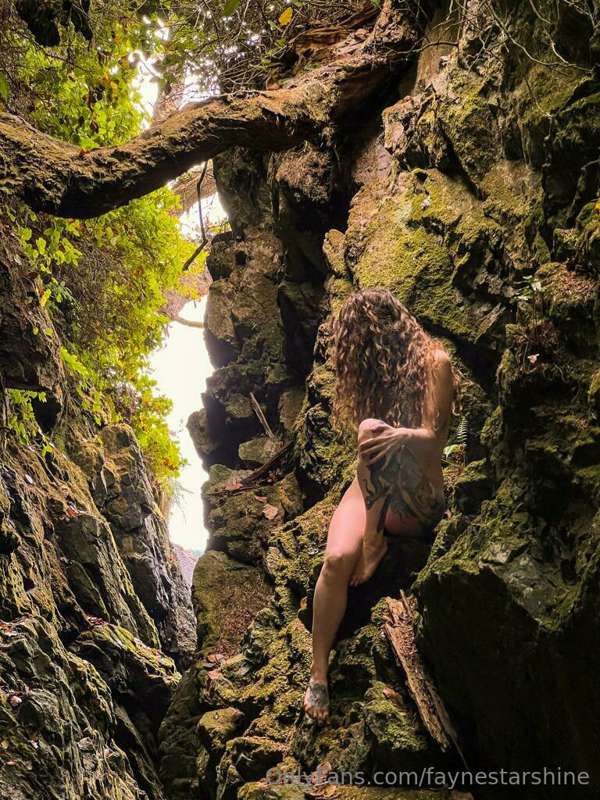 Hidden in plain sight. Photos by @ikarinotsuki 3