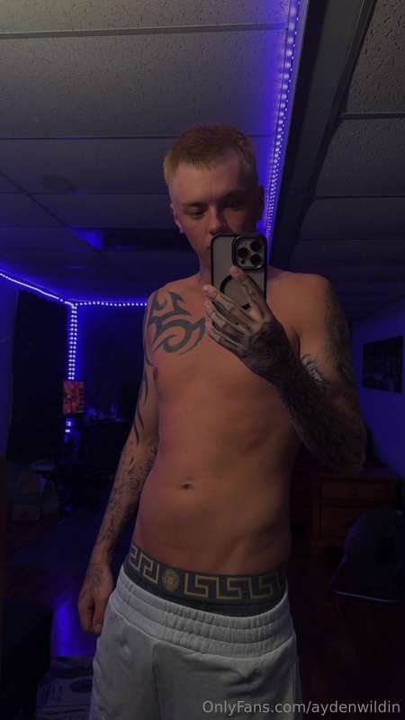 Livestream 9:30 pm EST 💦