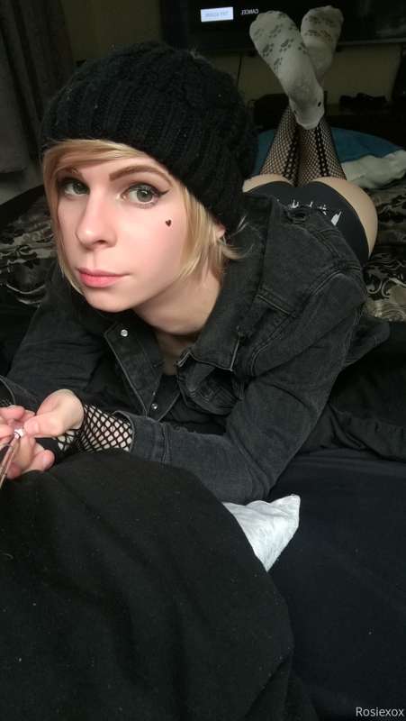 Cum slut 5/? x lotta Selfie 12