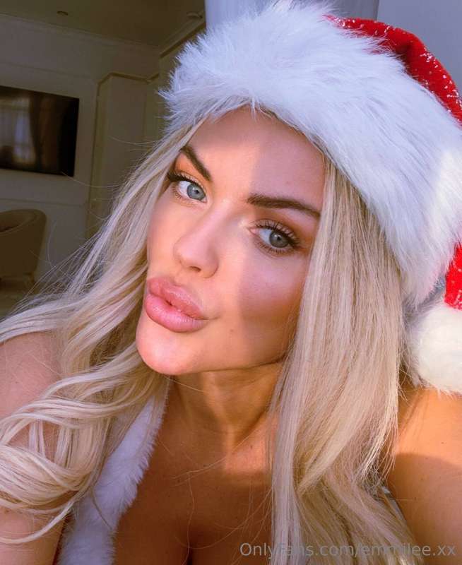 The holidays are over, but I still have my Christmas photos💋..
