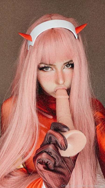 💕✨ZERO TWO COSPLAY ✨💕 So far I’m liking this character, wear..