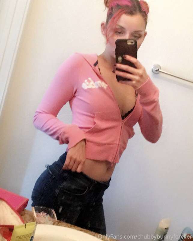🥵 BEFORE I GAINED 🥵

pwease enjoy this mini album of alllll .. 9