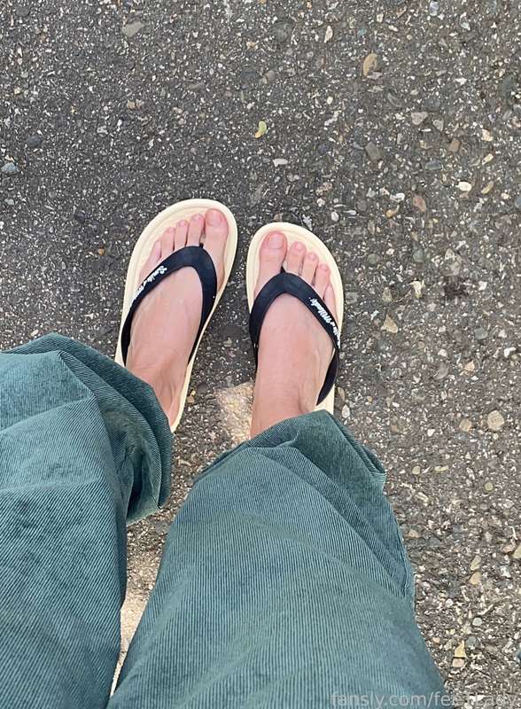 Feetlady - Fansly - 25 May, 2023