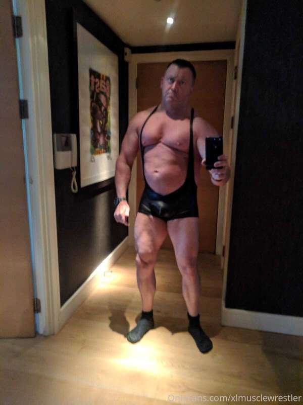 Black Singlet